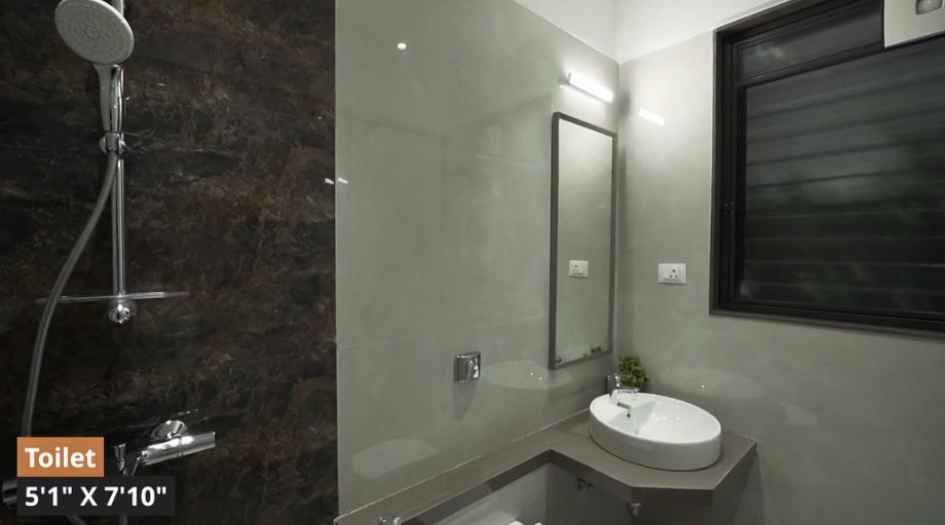 Venkatesh-Erandwane-Central-Gallery-Common-Toilet